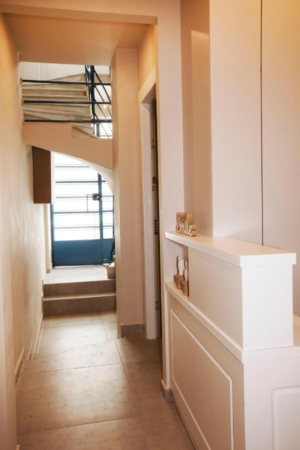 Bentzi...Boutique Apartment 1, Classic Double With Kitchenette, 2 Guests Атина Екстериор снимка