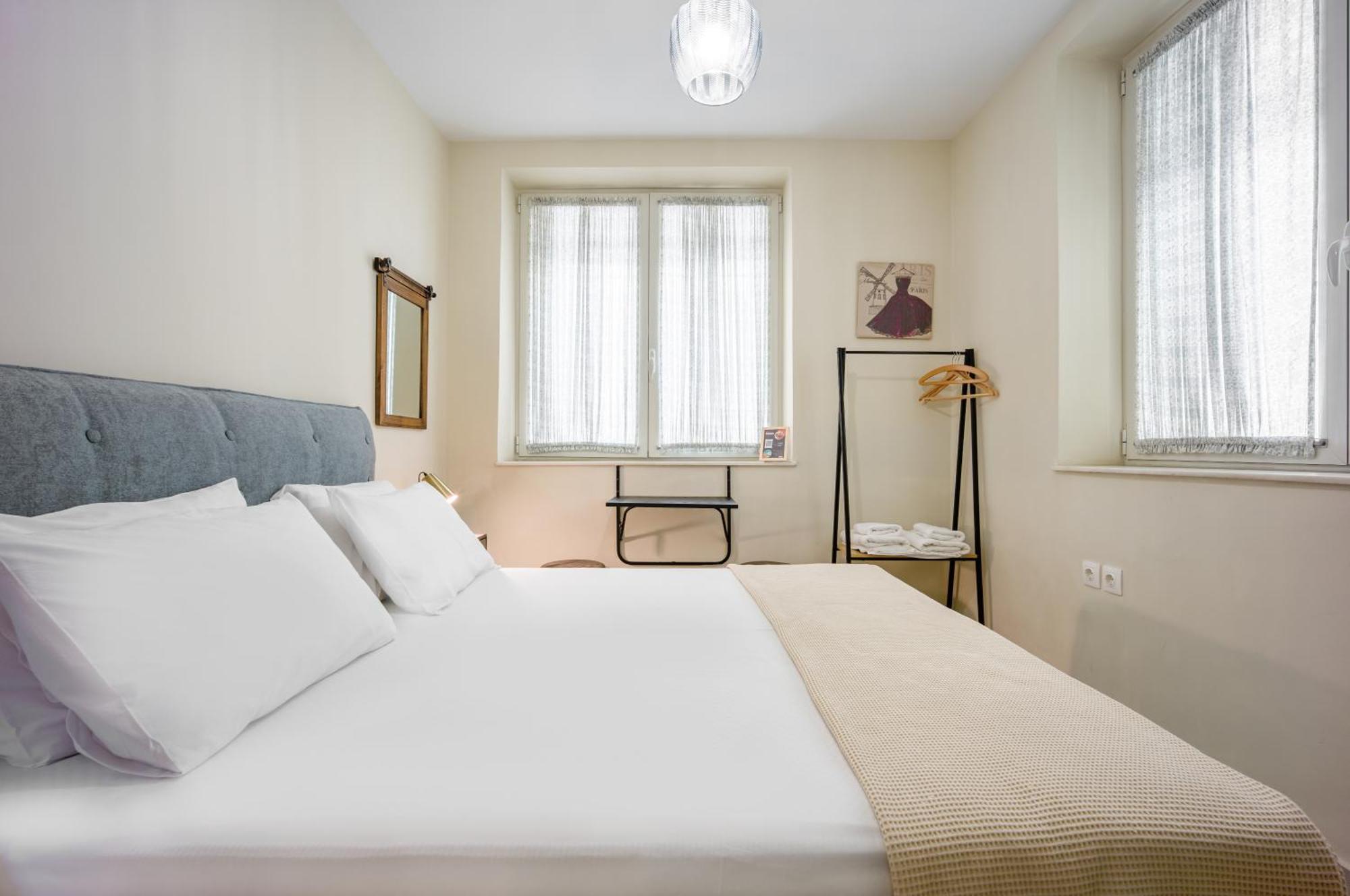 Bentzi...Boutique Apartment 1, Classic Double With Kitchenette, 2 Guests Атина Екстериор снимка